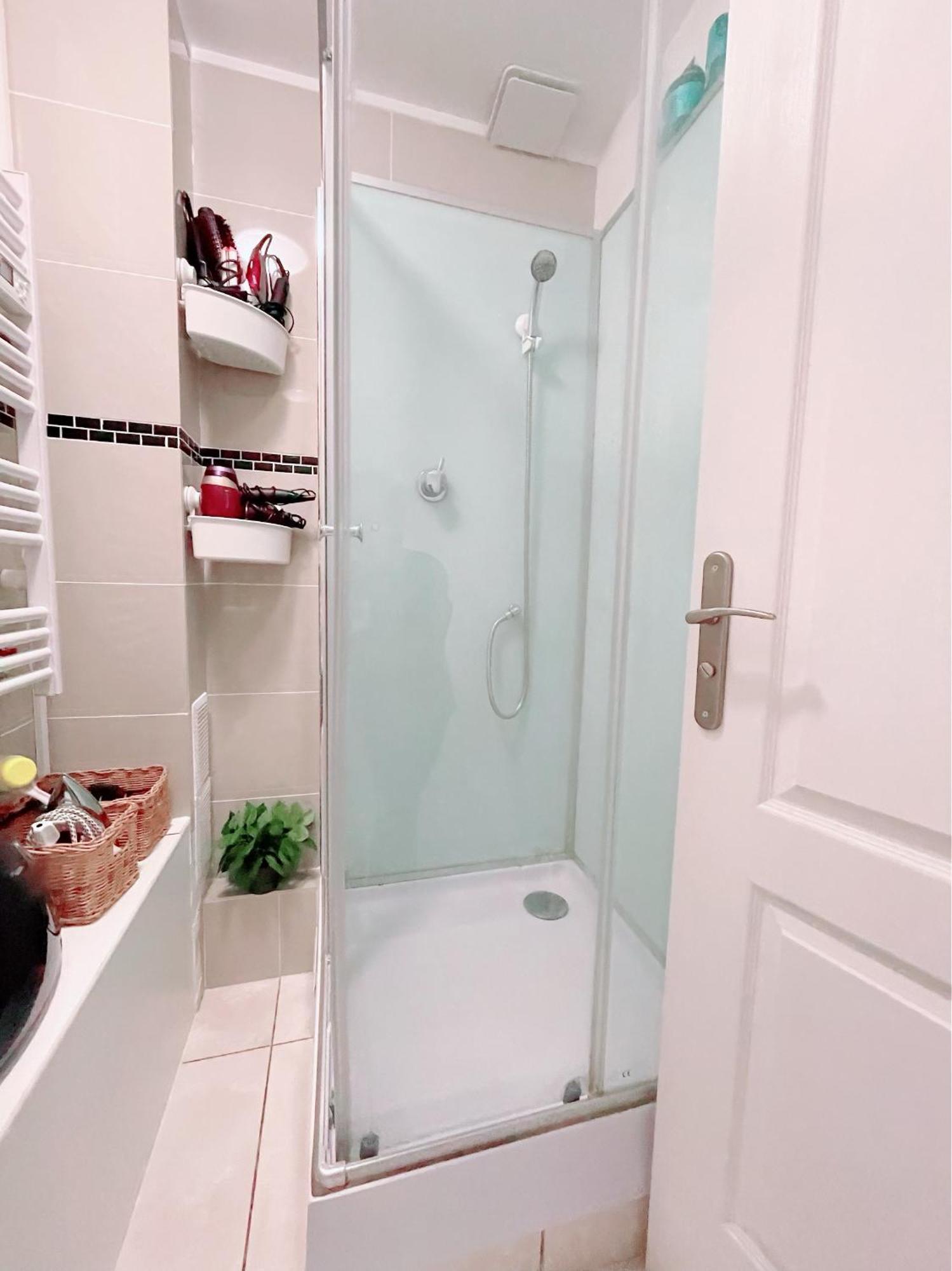 Appartement Proche Stade De France Et Metro 12 Saint-Denis  Ngoại thất bức ảnh